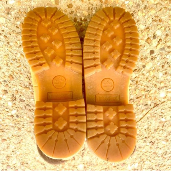 Timberland Tan Leather Faux Fur Trim Ankle Boots - Picture 6 of 8